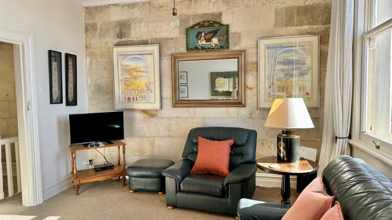 The Whitestone Oamaru Exterior foto